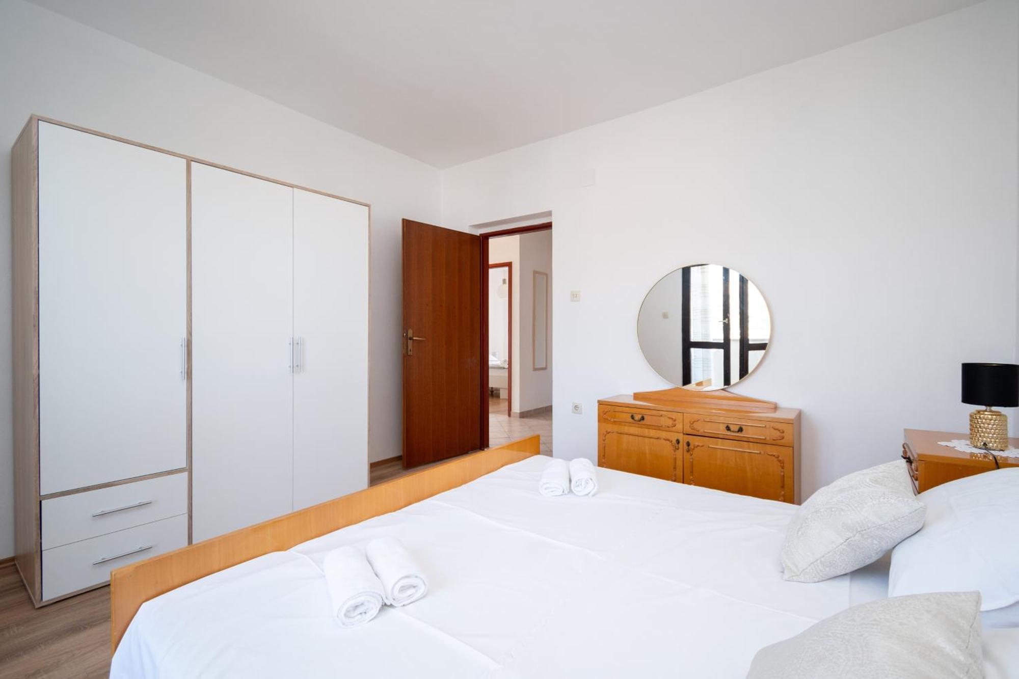 Apartments With A Parking Space Pag - 15765 Pag Town Rum bild