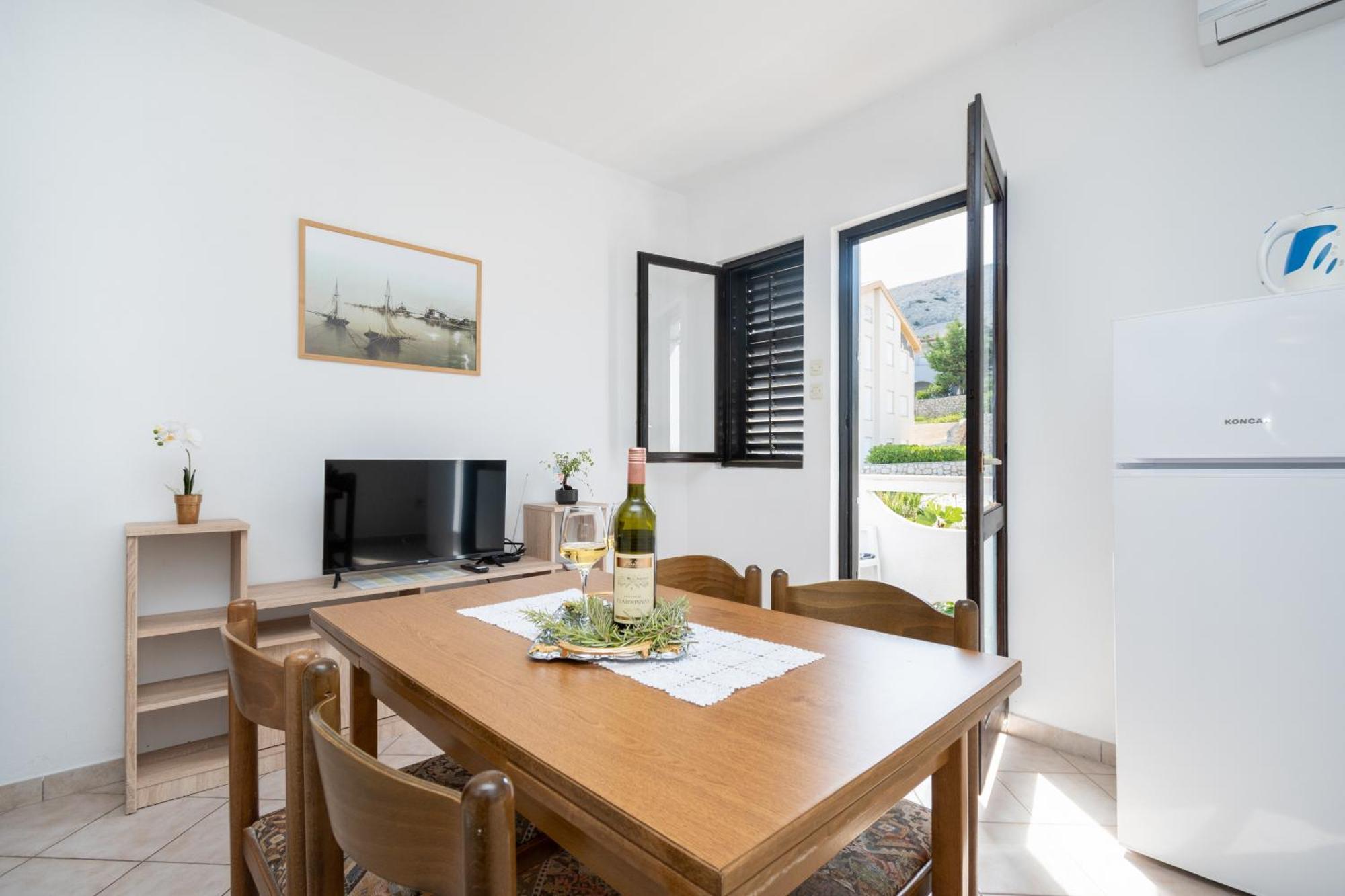 Apartments With A Parking Space Pag - 15765 Pag Town Rum bild